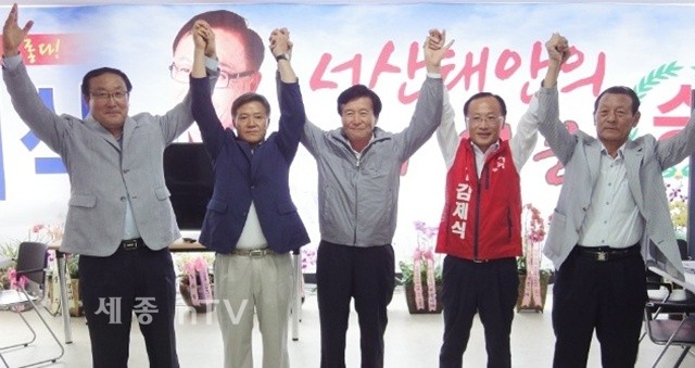    지난 2011년과 2014년 서산시장 후보로 출마했던 박상무 전 충남도의원 선대위 합류